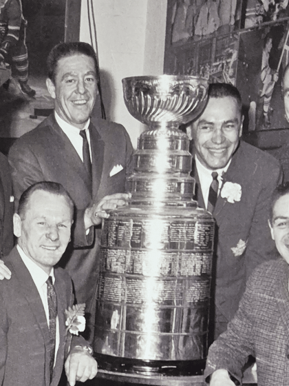 浦为何能在 浦为何能在